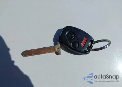 2015 Honda Odyssey Lx z USA, uszkodzony, nr VIN 5FNRL5H21FB044794